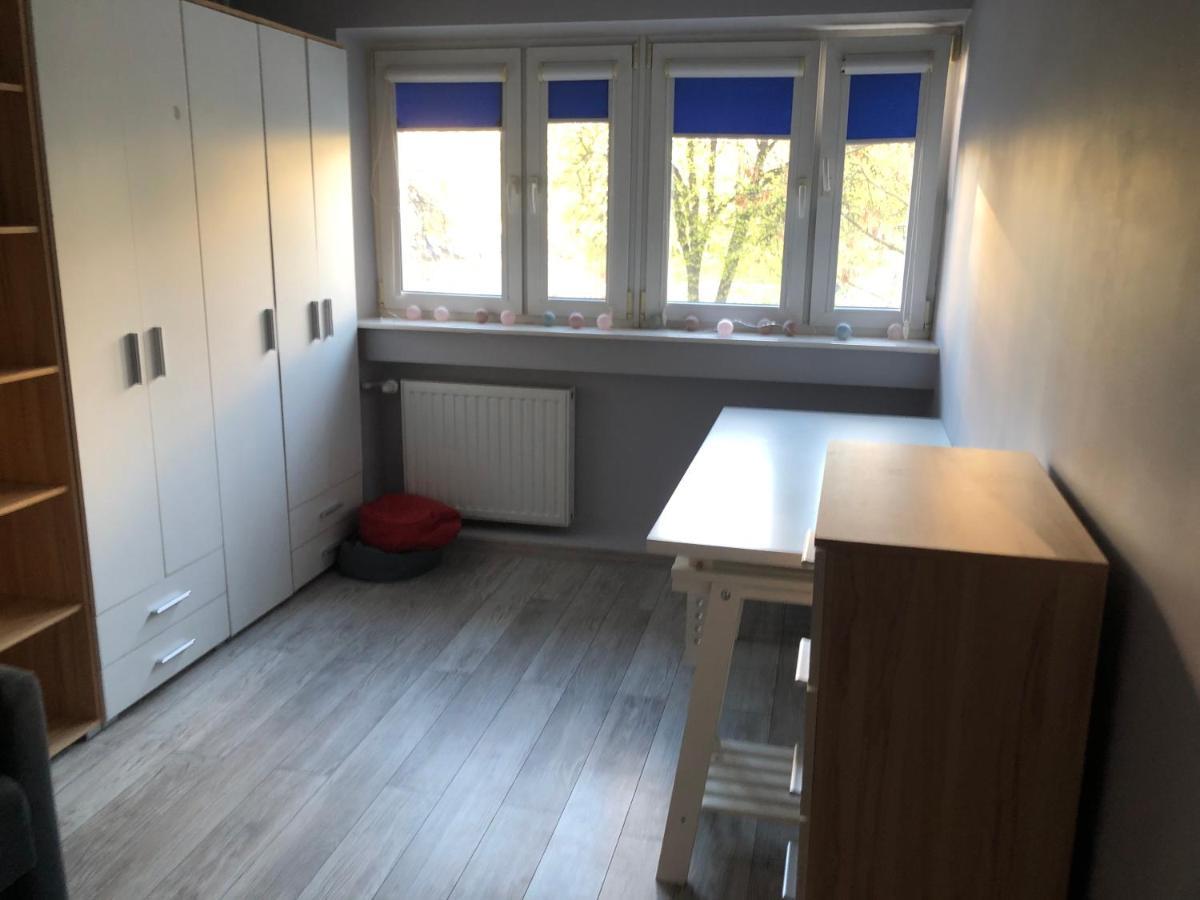Apartament Zielone Bielany ワルシャワ エクステリア 写真