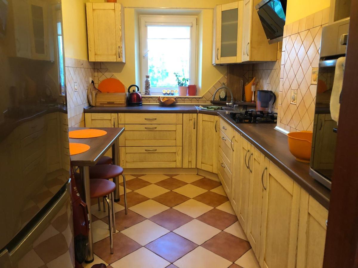 Apartament Zielone Bielany ワルシャワ エクステリア 写真